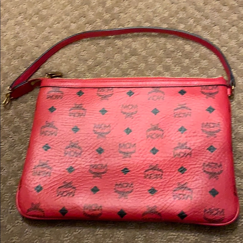 Red MCM clutch